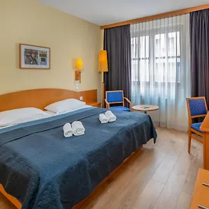 Otel Corvin Sissi Wing Budapeşte